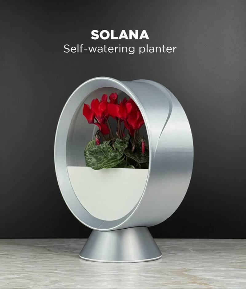 Solana selbstbewässernder Pflanzer im Ring-Design — cremeweiß matt, biophiles Quiet Luxury Wohnzimmer-Accessoire